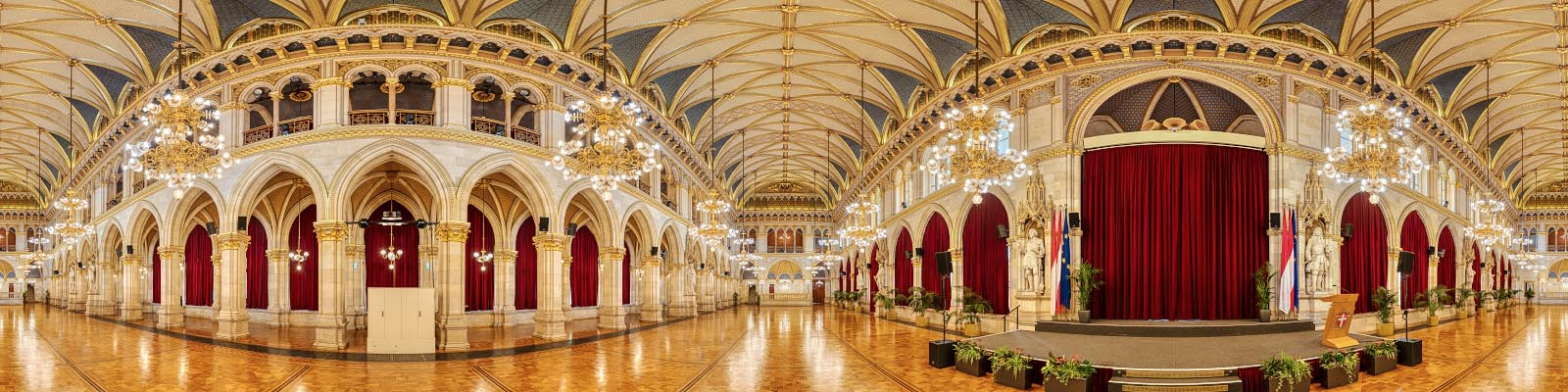 Vienna Rathaus — 360° Panorama Tour